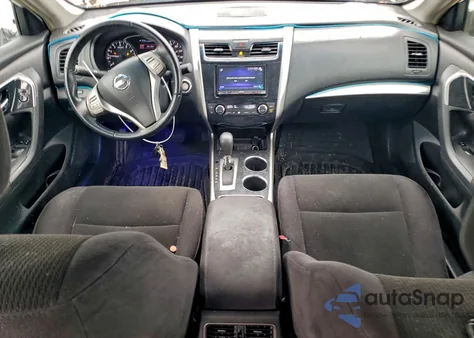 2013 Nissan Altima 2.5 z USA, uszkodzony, nr VIN 1N4AL3AP8DC226368